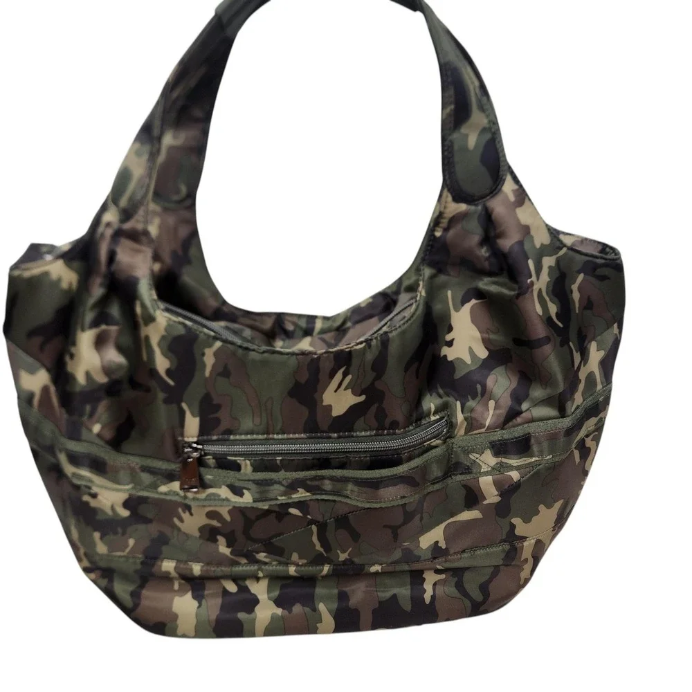 LUG Gondola SE Hobo Bag Womens Large Green Camo Shoulder Travel Purse Zip Top